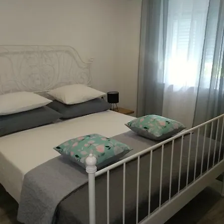 Simply Rodin Kaštela